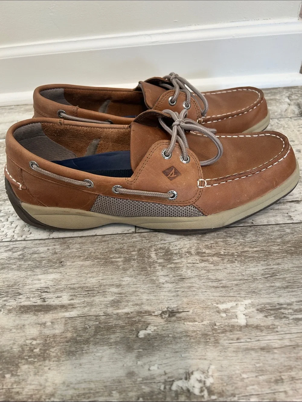 Sperry timeless boat